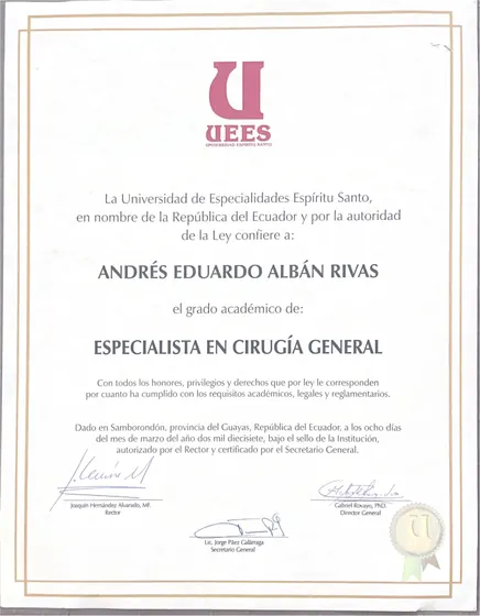 Diploma: Especialista en Cirugía General, Universidad de Especialidades Espíritu Santo (UEES)